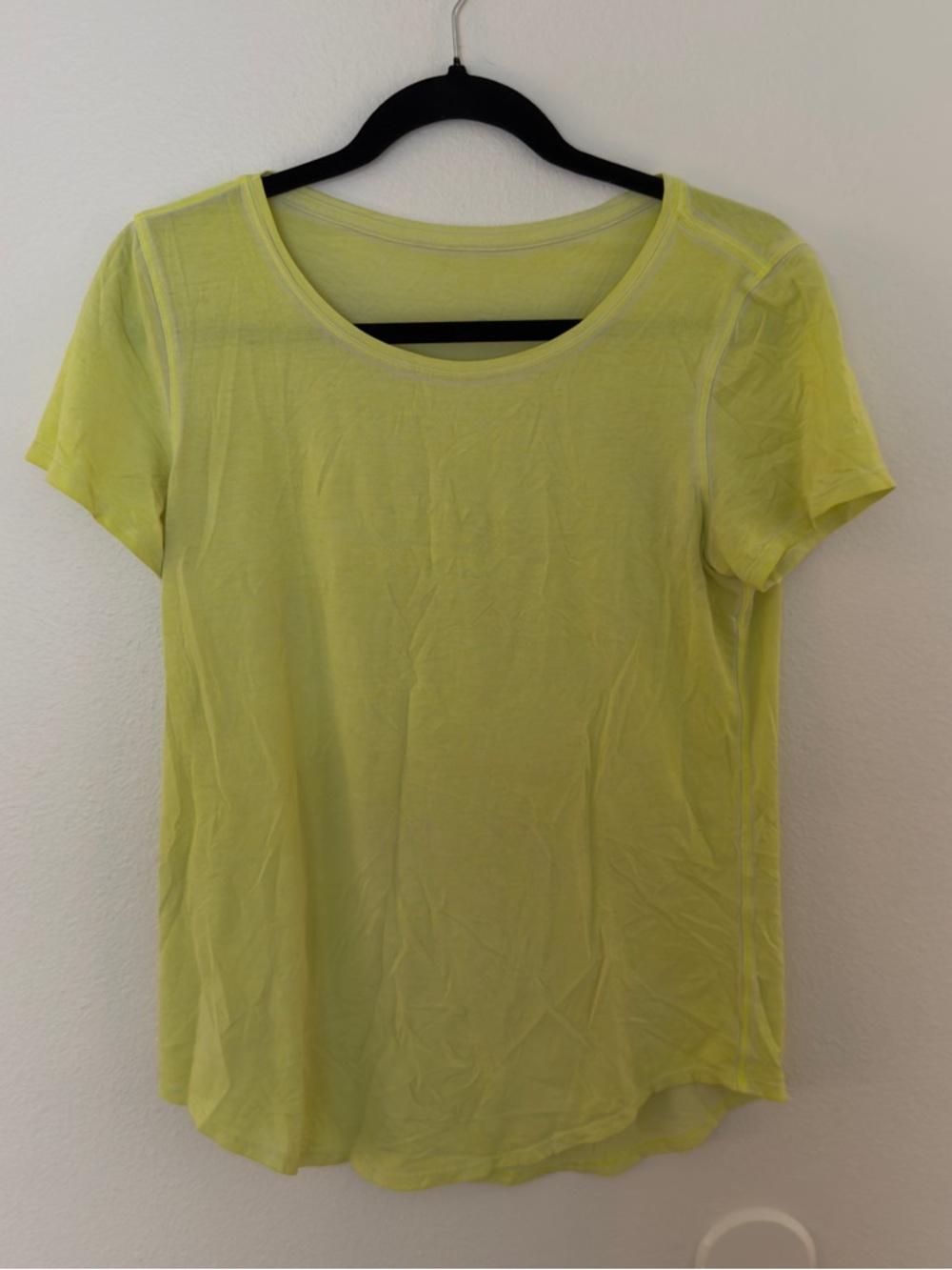 Lululemon love crew Lightweight Women's Short-Sleeve Tee in Neon Yellow